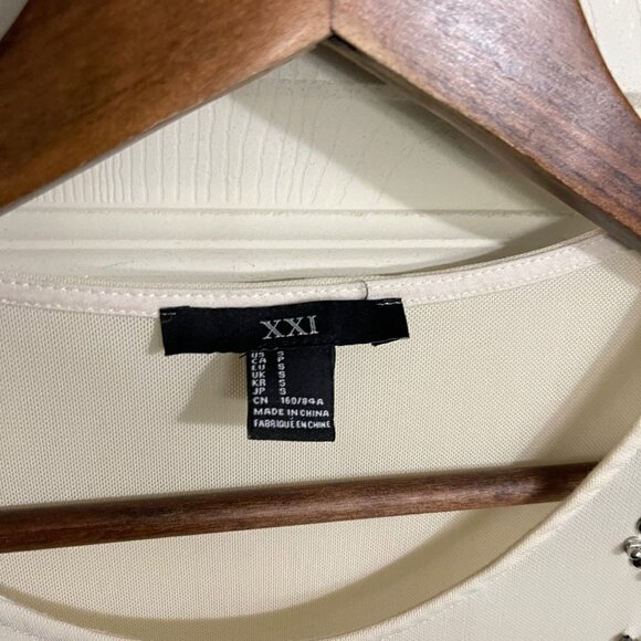 Forever 21 Womens Cream Beaded Embellished Mesh Neck Sleeveless Blouse Small - Picture 2 of 5